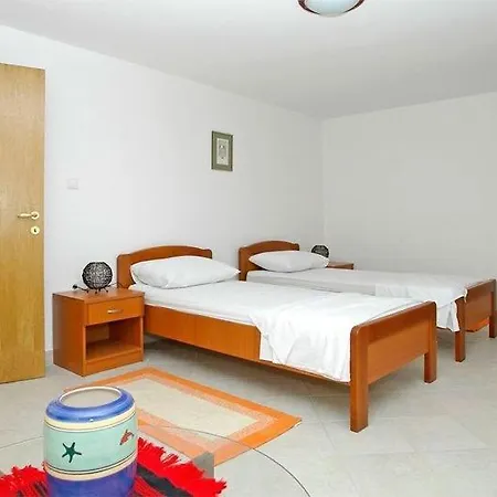 House In Tri Porte With Sea View, Terrace, Air Conditioning, Wifi 39-1 Potirna