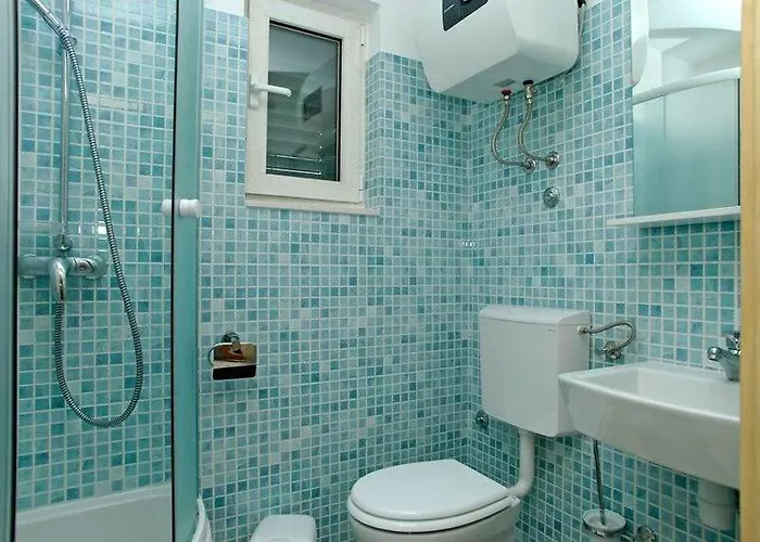 House In Tri Porte With Sea View, Terrace, Air Conditioning, Wifi 39-1 Ferienhaus Potirna