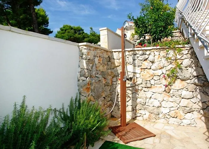 House In Tri Porte With Sea View, Terrace, Air Conditioning, Wifi 39-1 Ferienhaus *
